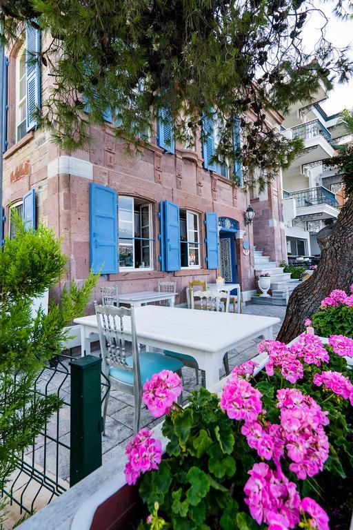 Lola 38 Hotel フォチャ エクステリア 写真